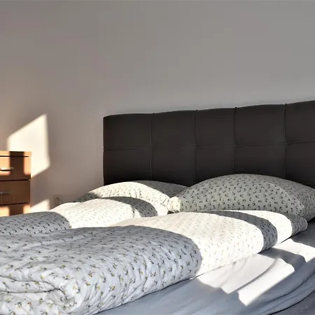 Mejtas With Free Parking Apartment *