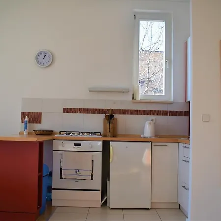 Mejtas With Free Parking